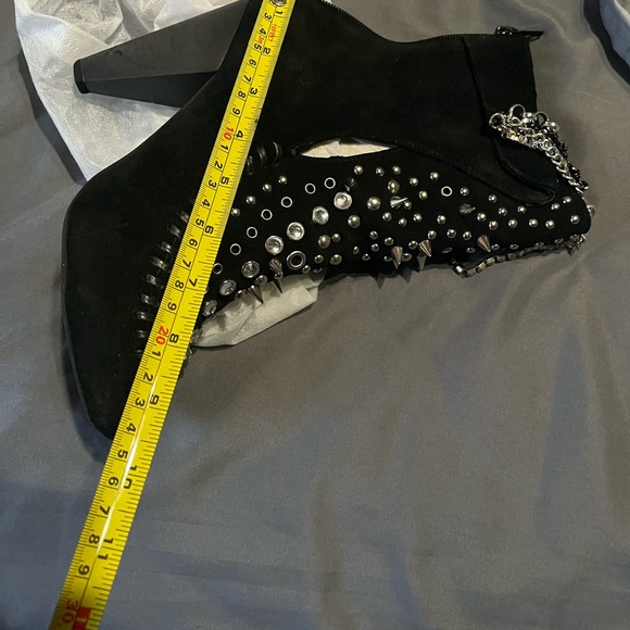 Jeffrey Campbell Neomie Black Suede Studded Bootie  SUPER CUTE! - Picture 14 of 15